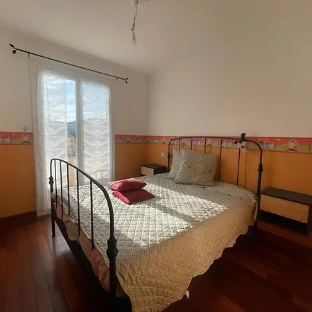 Maison Spacieuse Avec Garage - 6 Pers. - Fr-1-309-574